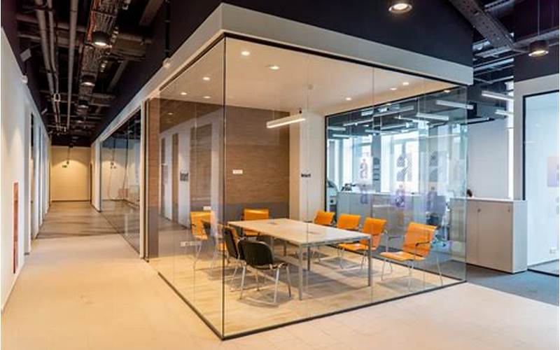 Ankara Söğütözü 1.200 m² Plaza Akustik Ofis Bölme